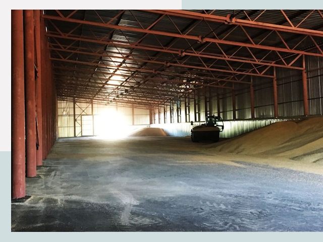 Строительство зернохранилищ в Светлограде