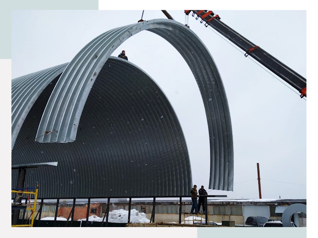 Полукруглые ангары в Светлограде